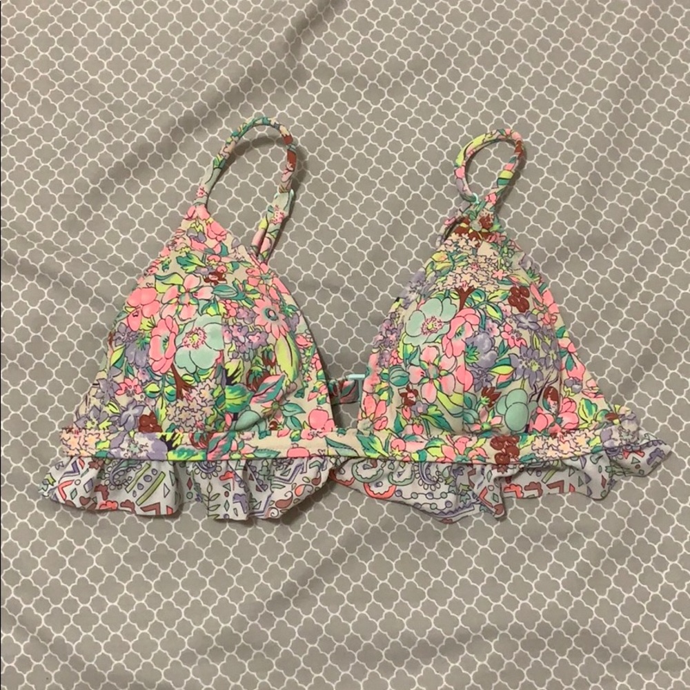 Victoria’s Secret bikini top